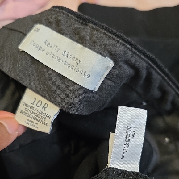 GAP Women's Black Jeans - Picture 3 of 4